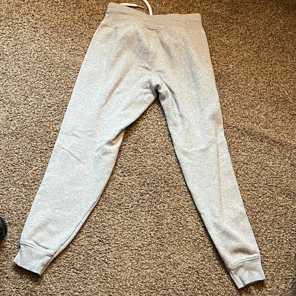 Calvin Klein Light Gray Sweatsuit - Picture 10 of 10